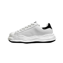 ARCO — SNEAKER